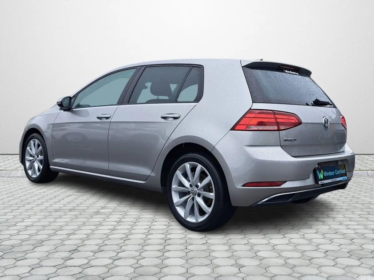 Volkswagen Golf Hatchback, Petrol, 2019, Silver