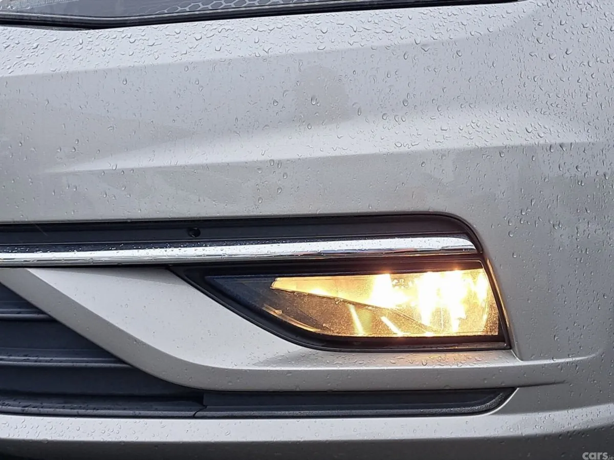 Volkswagen Golf Hatchback, Petrol, 2019, Silver