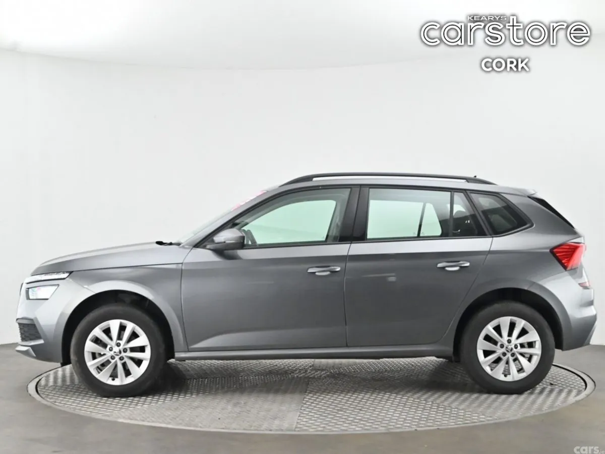 Skoda Kamiq Hatchback, Petrol, 2024, Grey