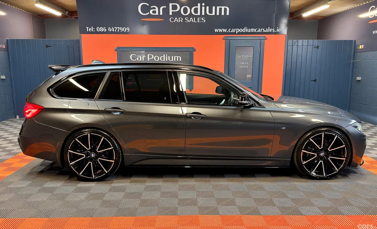 BMW 3-Series Estate, Diesel, 2016, Grey