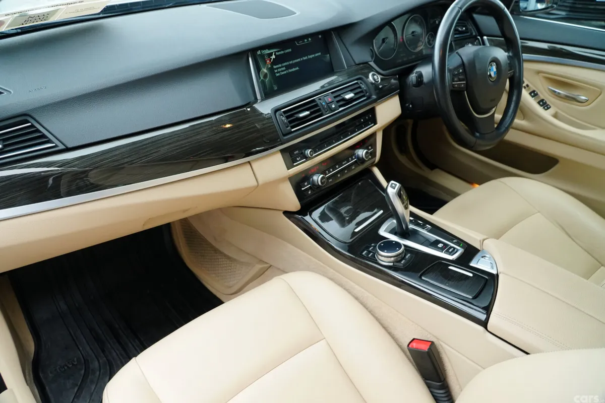 BMW 5-Series Saloon, Diesel, 2015, Grey