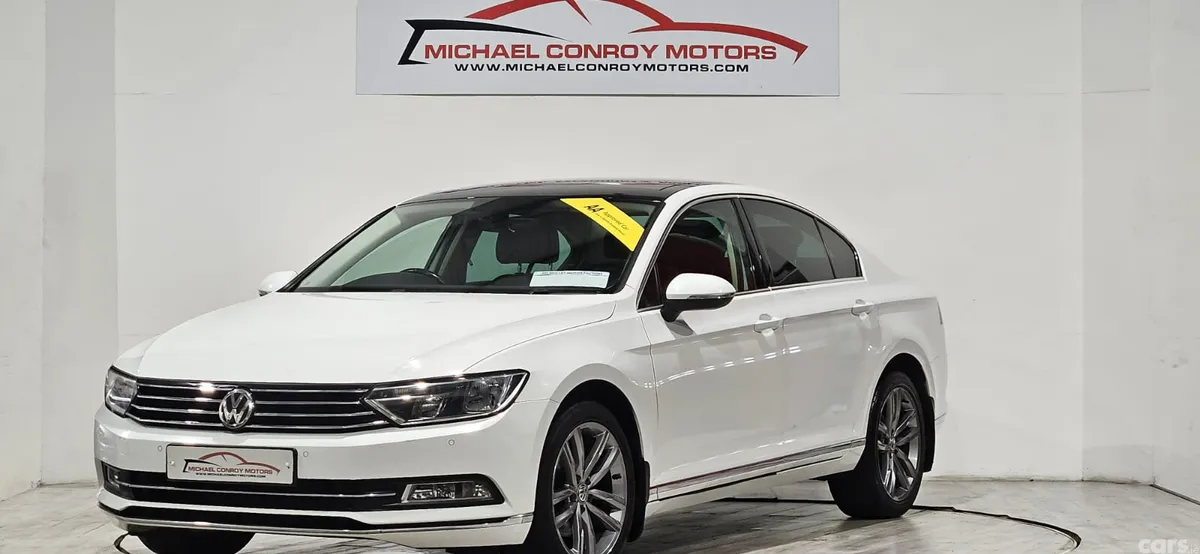 Volkswagen Passat Saloon, Diesel, 2017, White