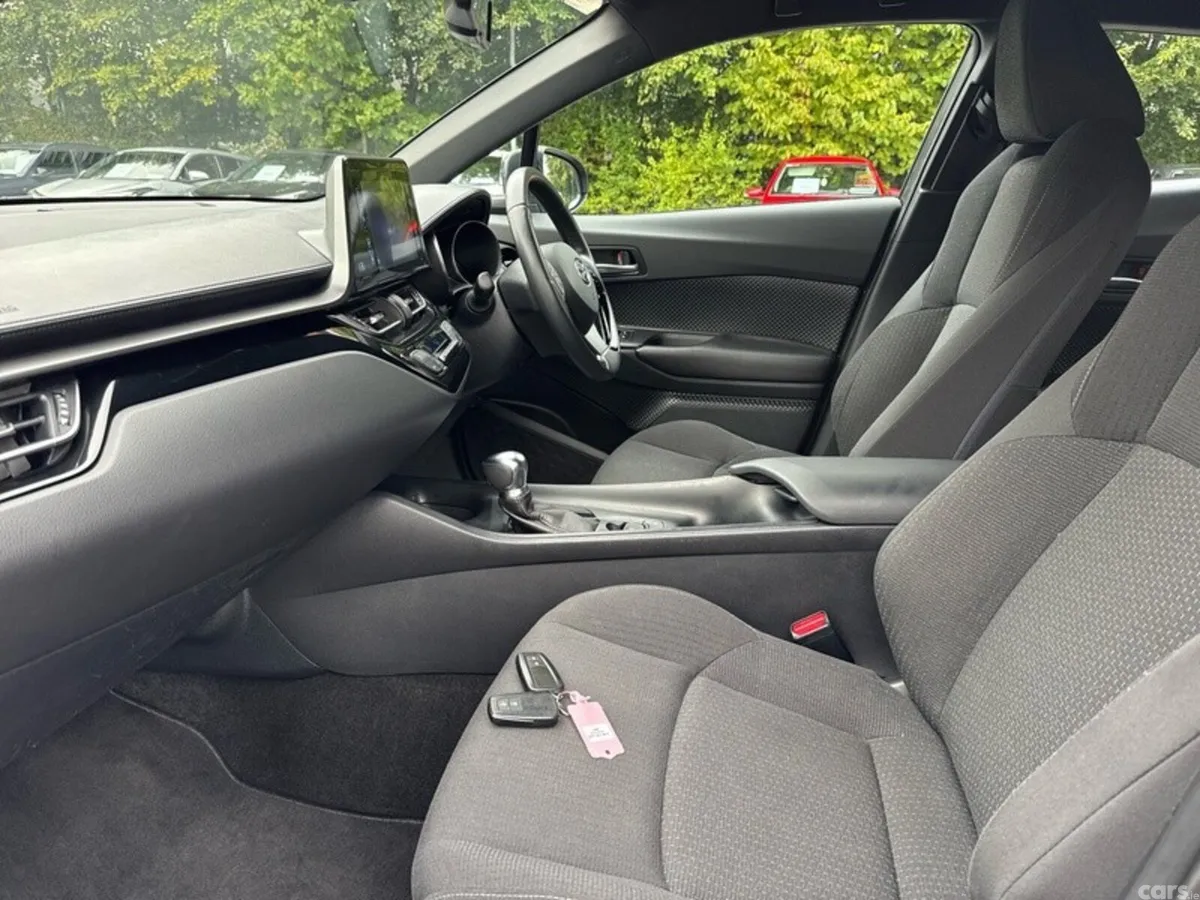 Toyota C-HR SUV, Petrol Hybrid, 2018, Grey
