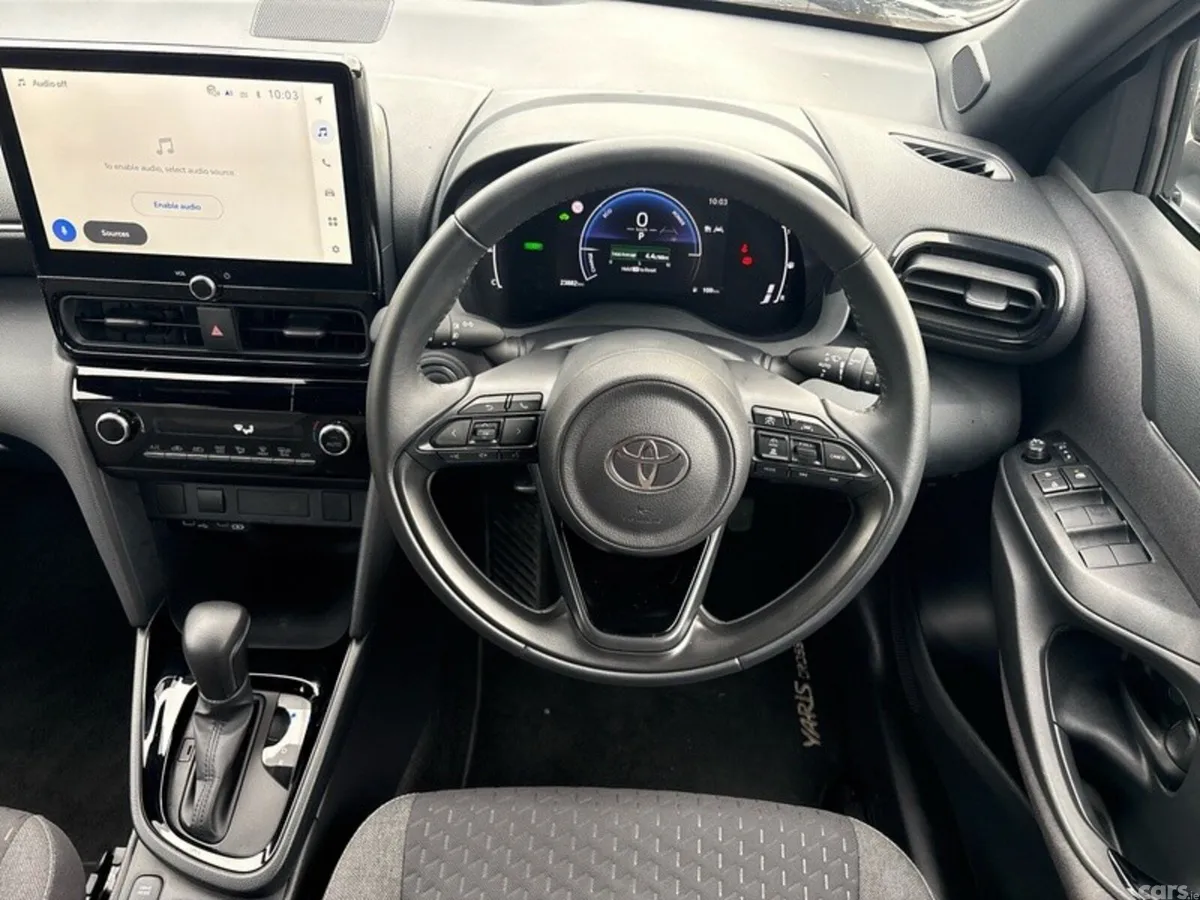 Toyota Yaris Cross SUV, Petrol Hybrid, 2026, Grey