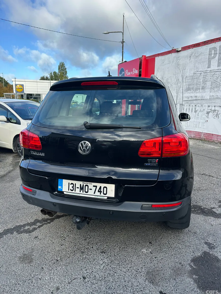 Volkswagen Tiguan SUV, Diesel, 2013, Black