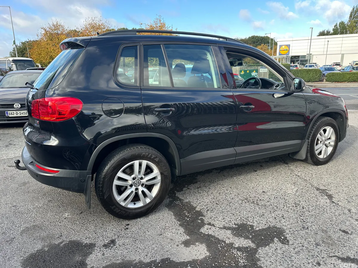 Volkswagen Tiguan SUV, Diesel, 2013, Black