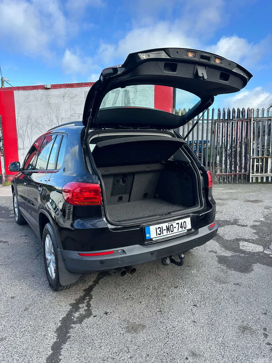 Volkswagen Tiguan SUV, Diesel, 2013, Black
