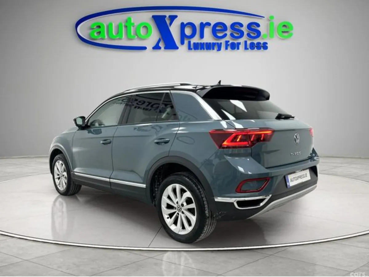 Volkswagen T-Roc SUV, Diesel, 2023, Green