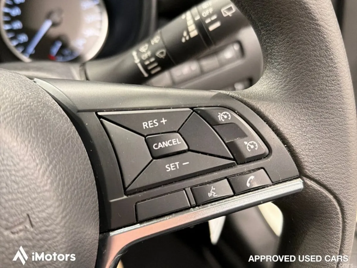 Nissan Juke SUV, Petrol, 2023, White