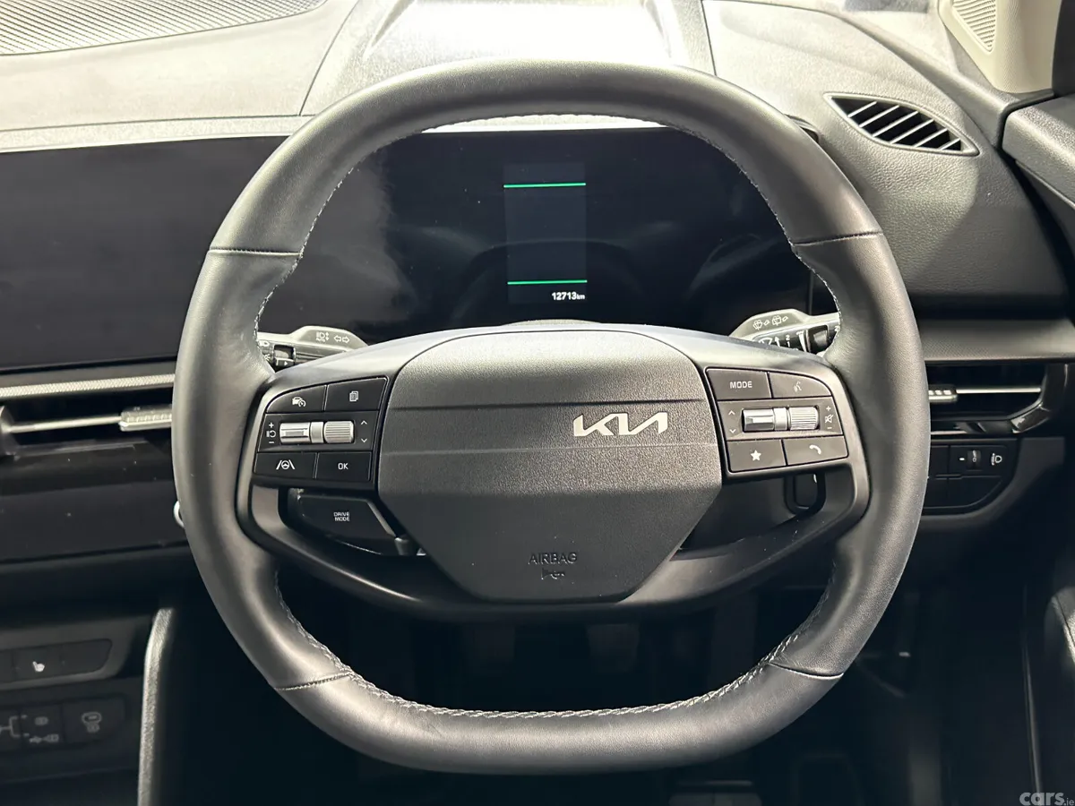 Kia Sportage SUV, Diesel Hybrid, 2026, White