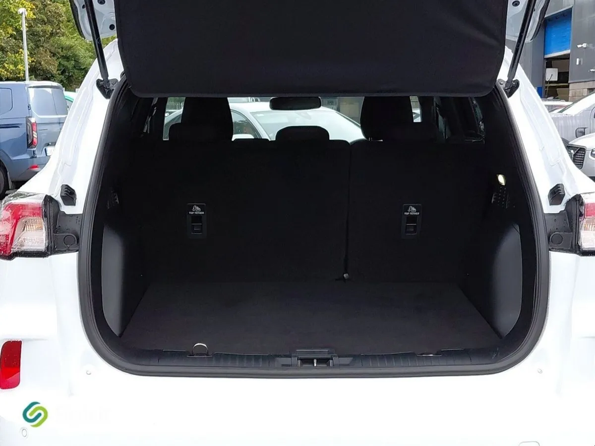Ford Kuga SUV, Petrol Plug-in Hybrid, 2023, White