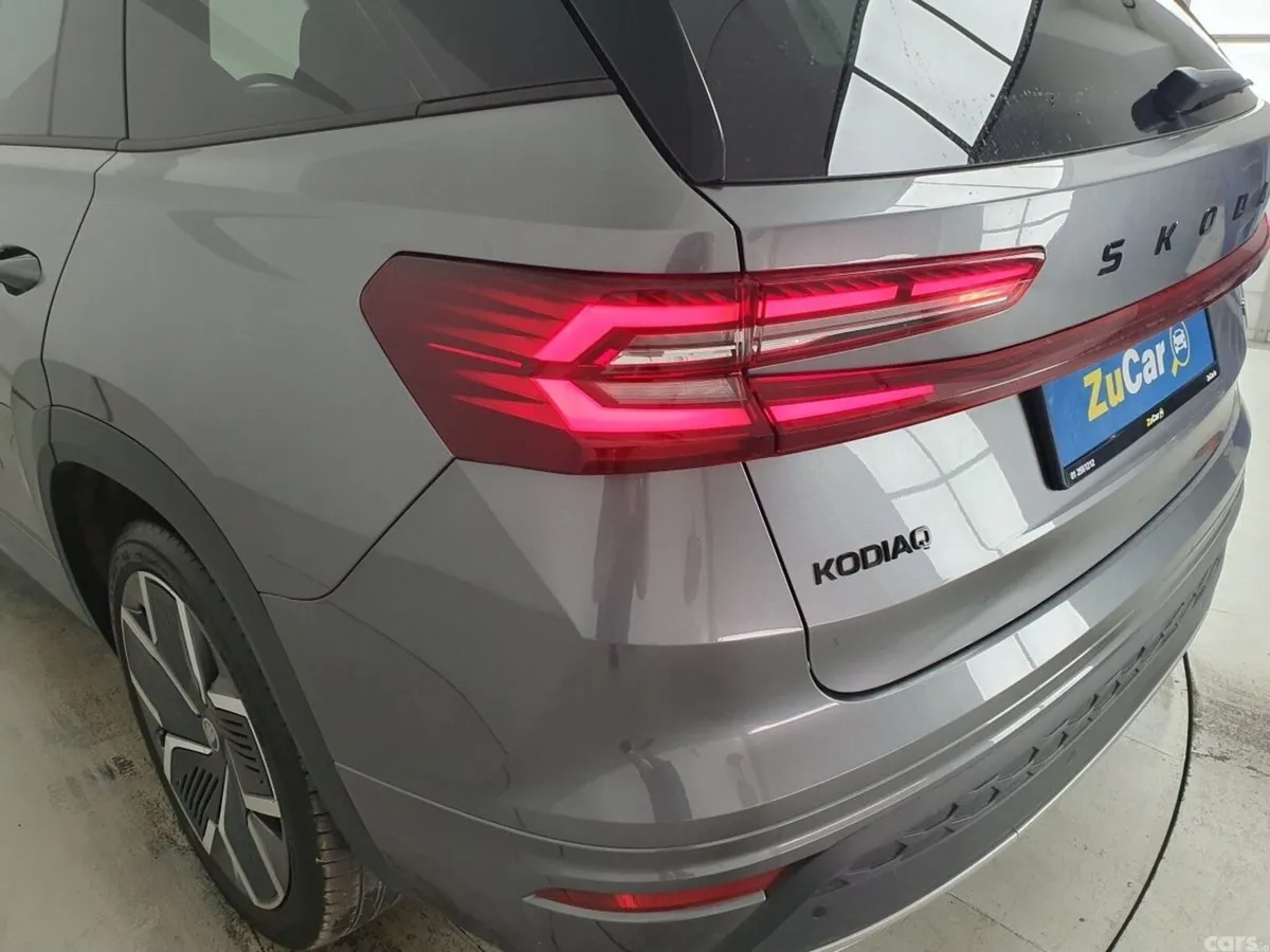 Skoda Kodiaq SUV, Petrol Plug-in Hybrid, 2026, Grey