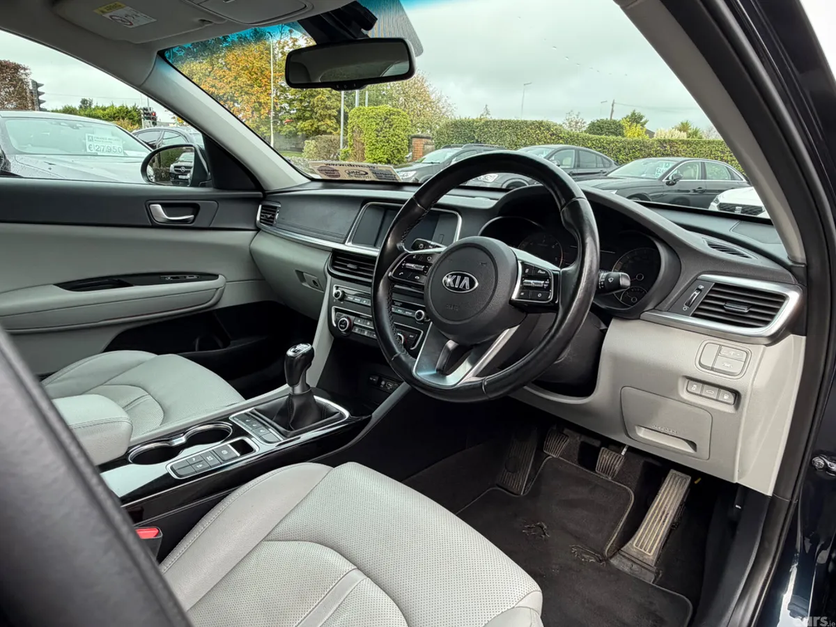 Kia Optima Saloon, Diesel, 2020, Blue