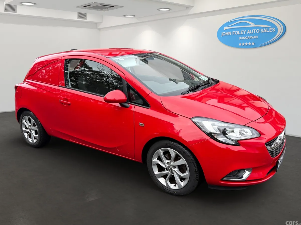 Opel Corsa Hatchback, Diesel, 2018, Red