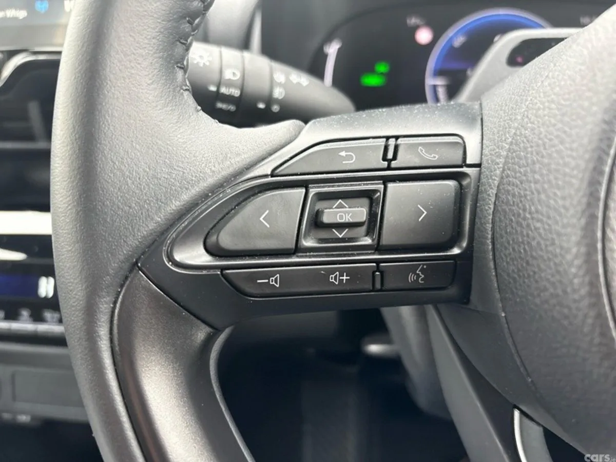 Toyota Yaris Cross Hatchback, Petrol Hybrid, 2026, Grey
