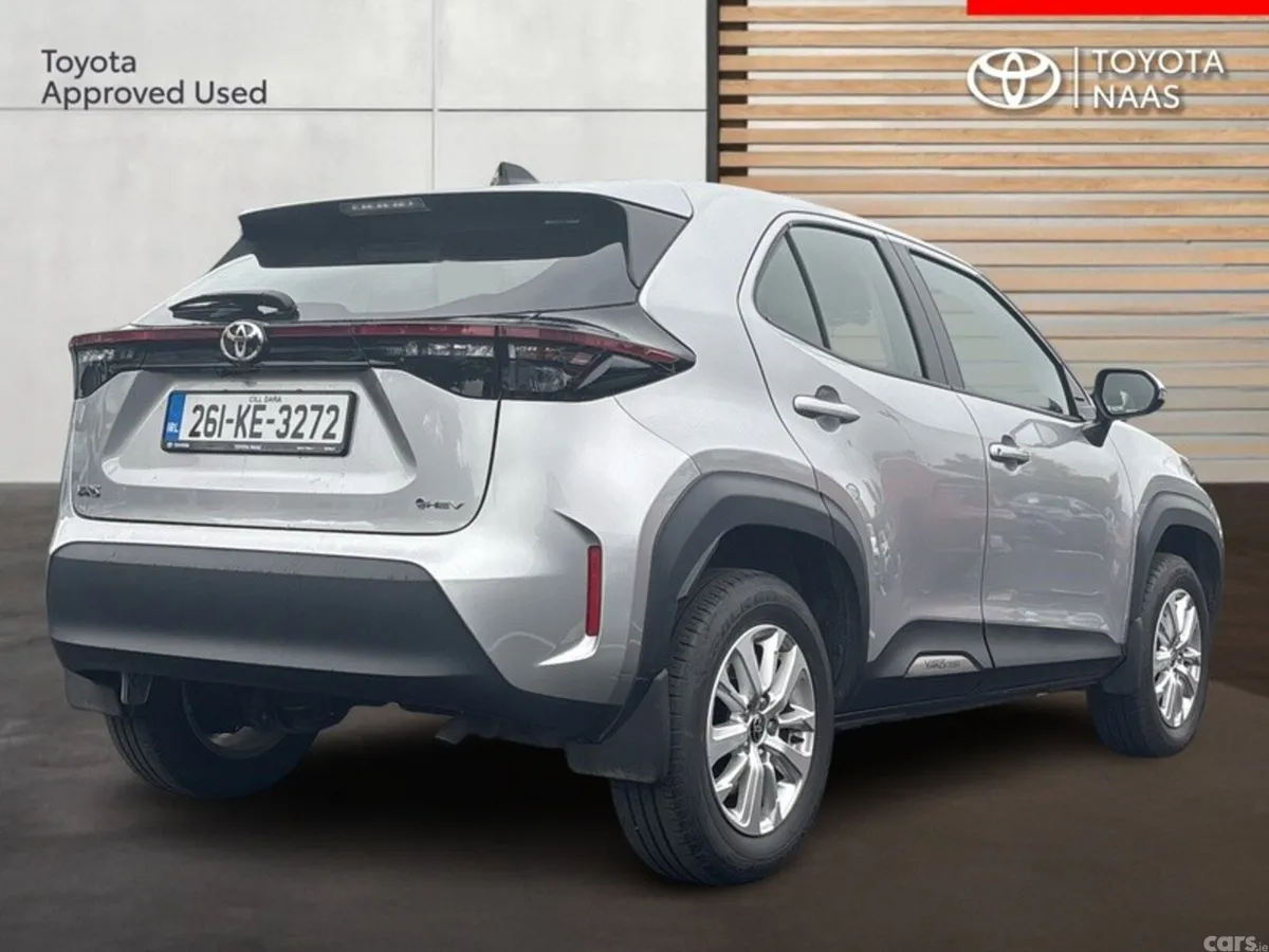 Toyota Yaris Cross Hatchback, Petrol Hybrid, 2026, Grey
