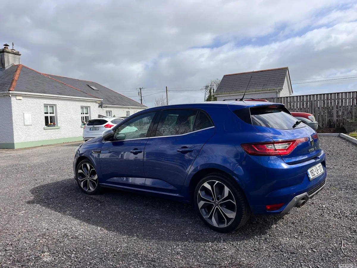 Renault Megane Hatchback, Petrol, 2019, Blue