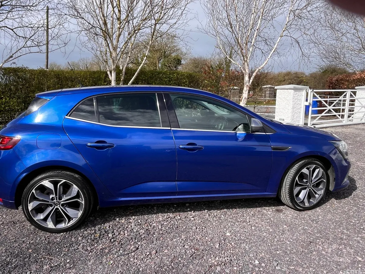Renault Megane Hatchback, Petrol, 2019, Blue