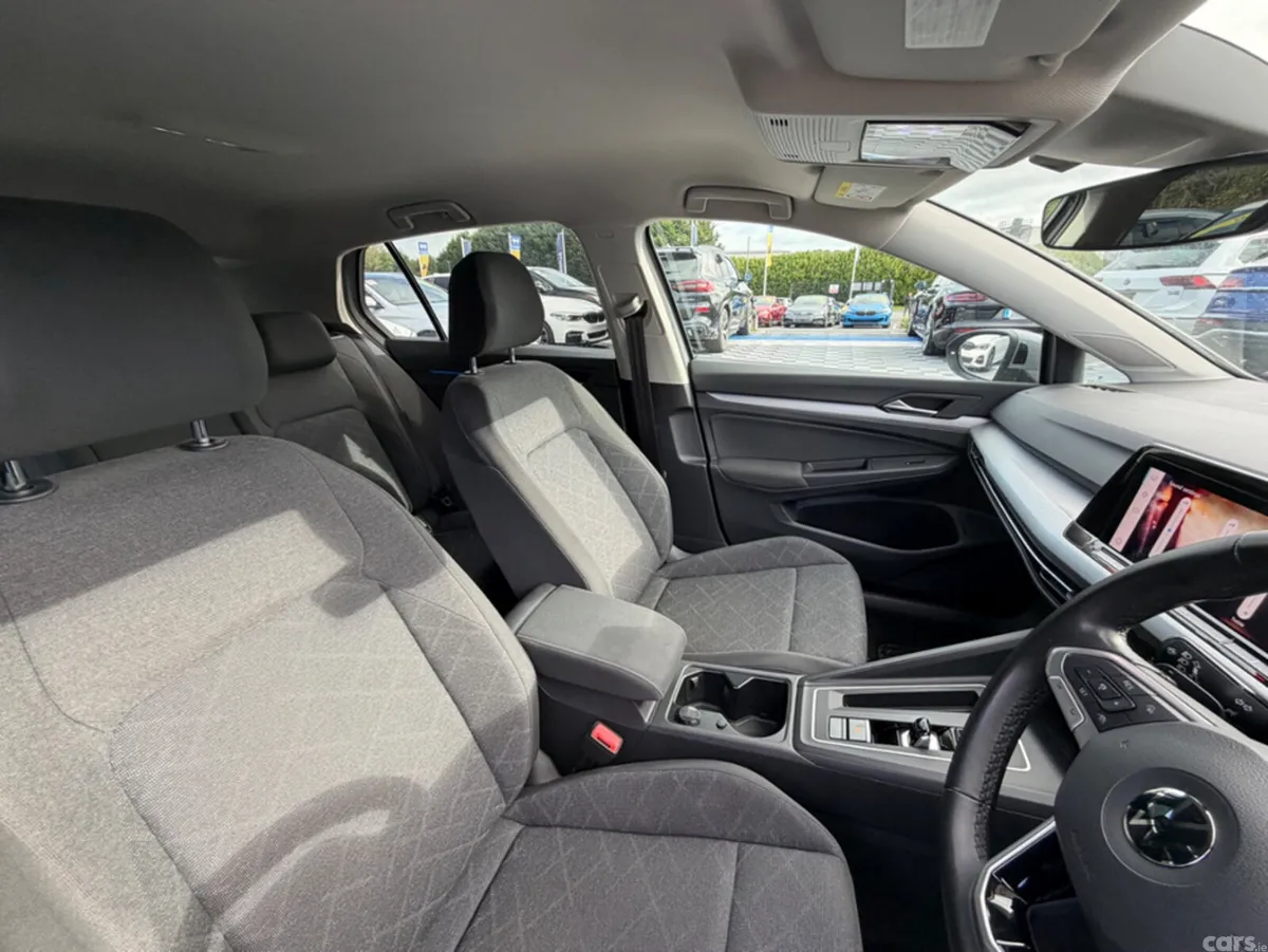 Volkswagen Golf Hatchback, Petrol, 2021, Grey