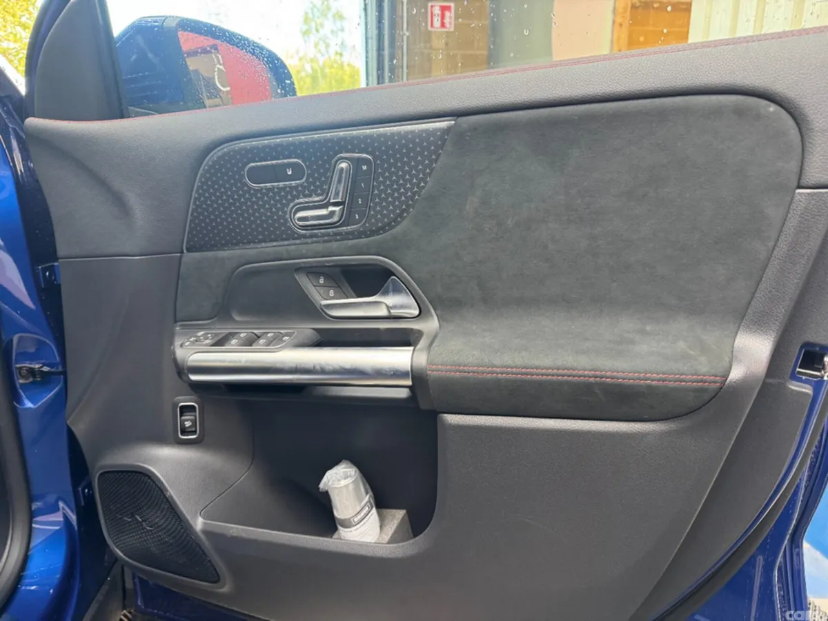 Mercedes-Benz EQA SUV, Electric, 2025, Blue