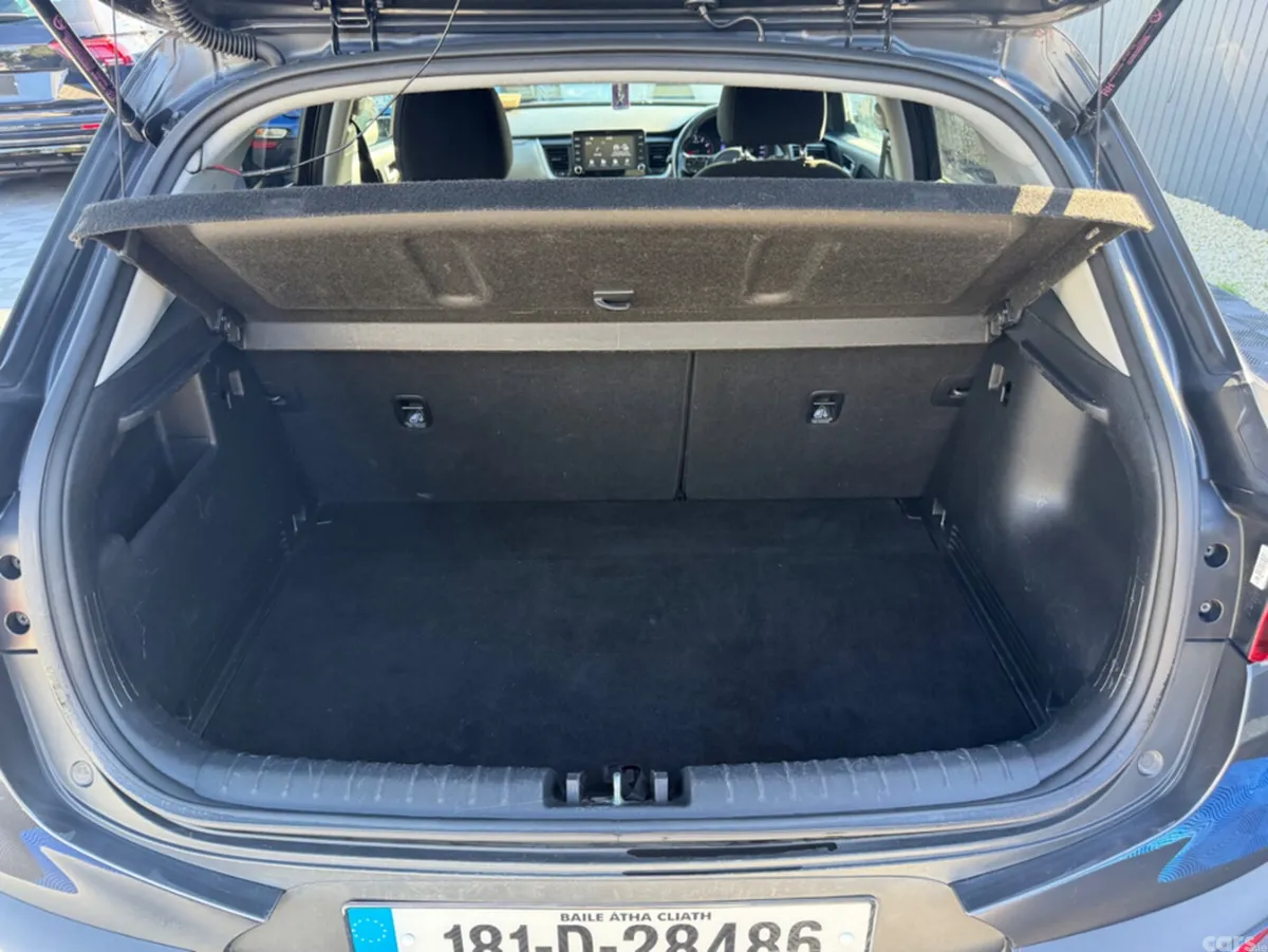 Kia Stonic SUV, Petrol, 2018, Grey