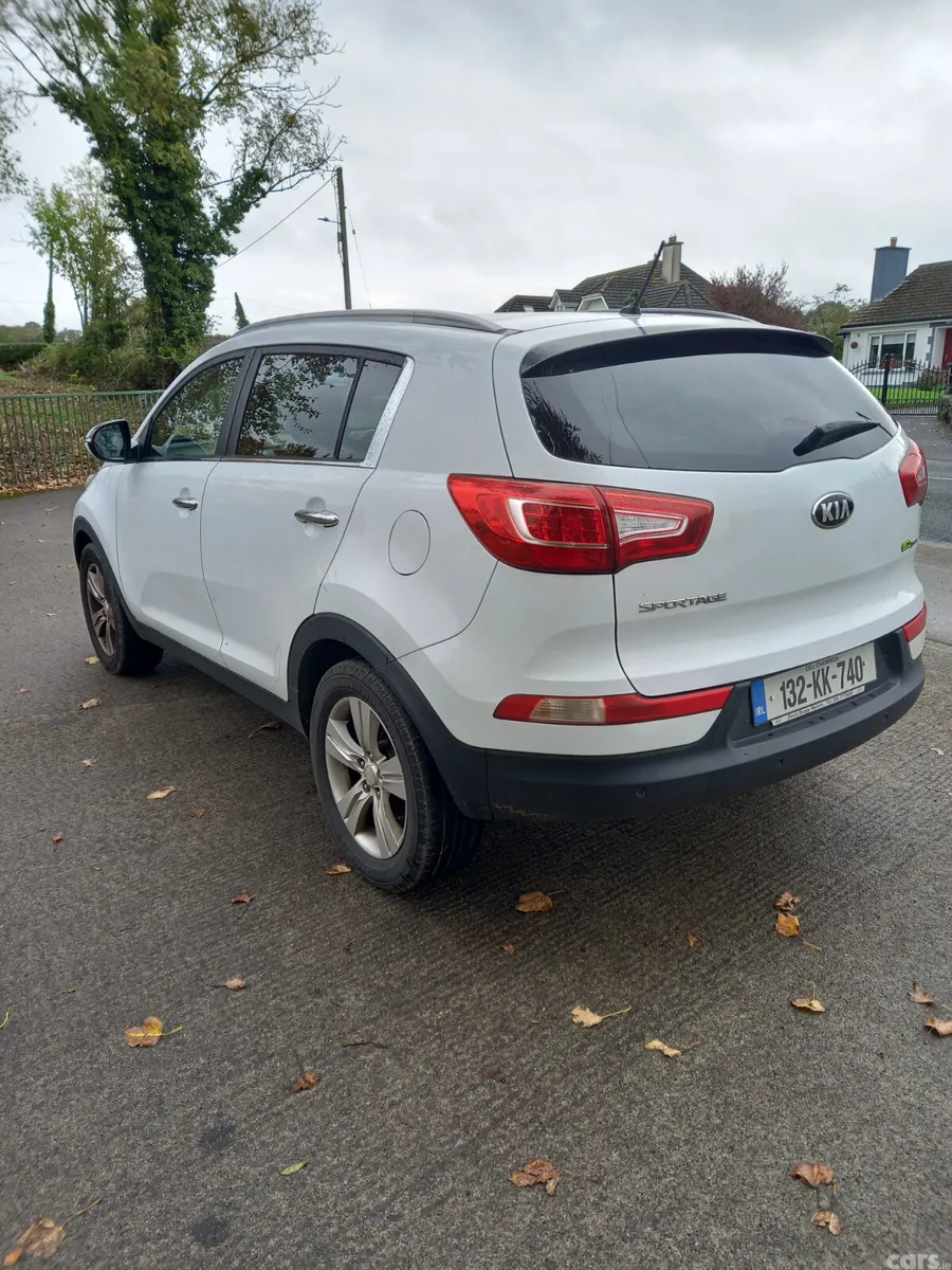 Kia Sportage SUV, Diesel, 2013, White