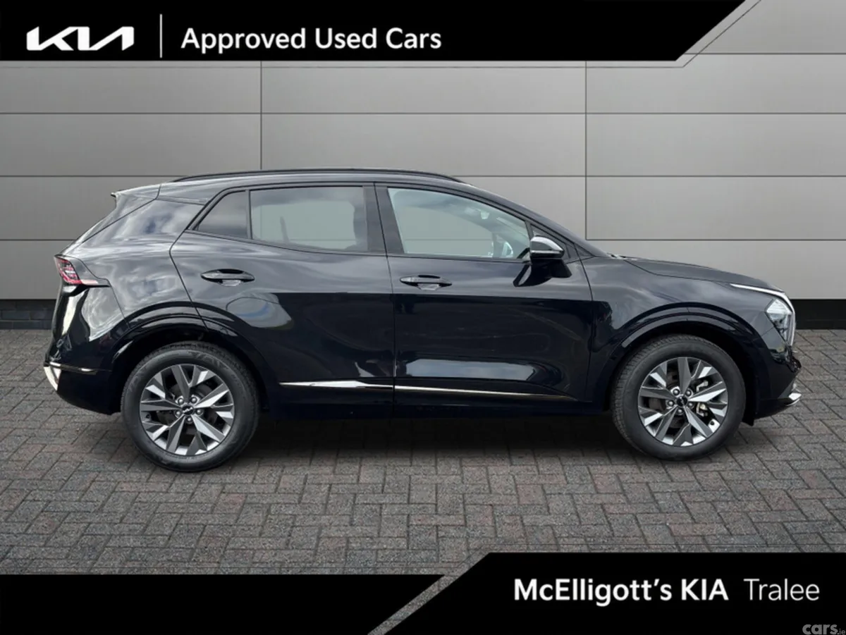 Kia Sportage MPV, Petrol Plug-in Hybrid, 2024, Black