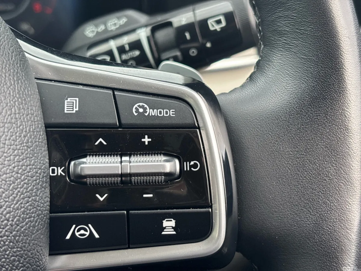 Kia Sorento MPV, Diesel, 2023, Grey