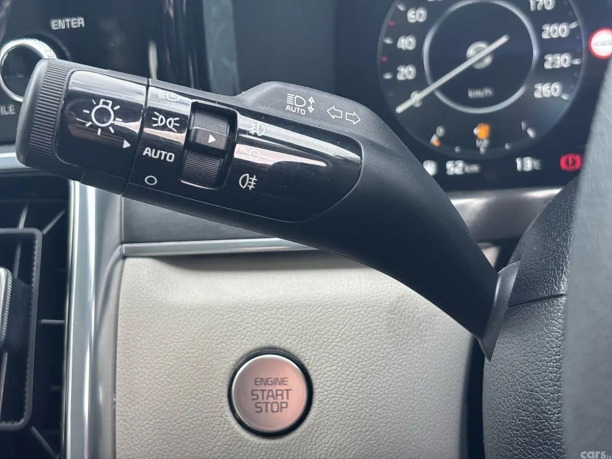 Kia Sorento MPV, Diesel, 2023, Grey