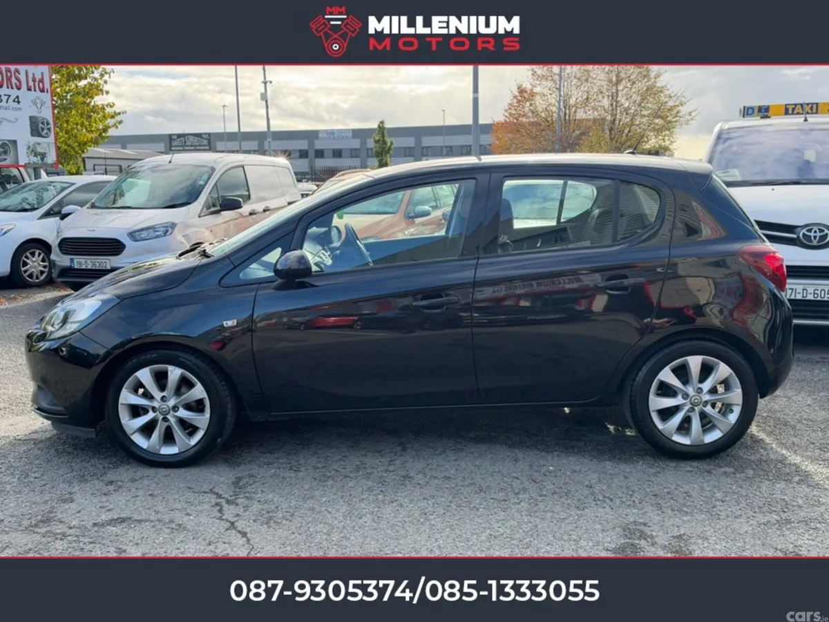 Opel Corsa Hatchback, Petrol, 2018, Black