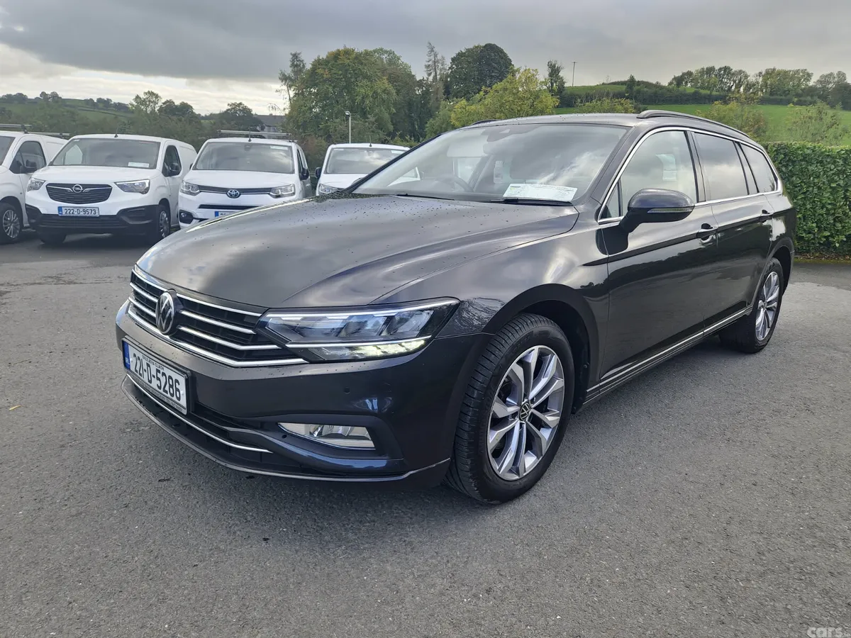 Volkswagen Passat Estate, Diesel, 2022, Grey