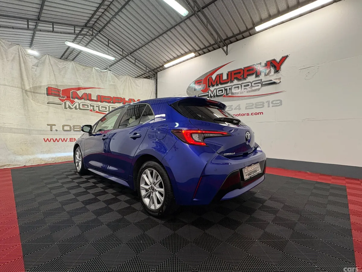 Toyota Corolla Hatchback, Petrol Hybrid, 2023, Blue