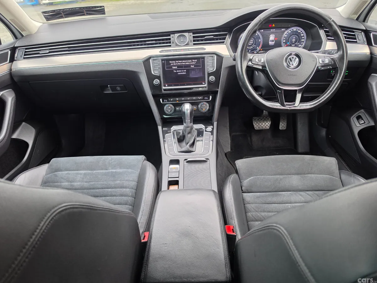Volkswagen Passat Saloon, Diesel, 2016, White