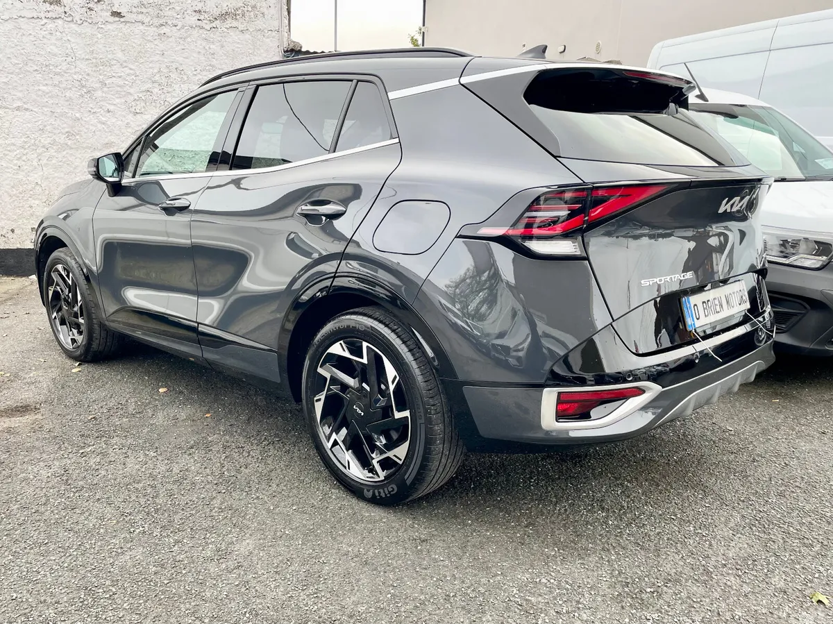 Kia Sportage SUV, Petrol Plug-in Hybrid, 2024, Grey
