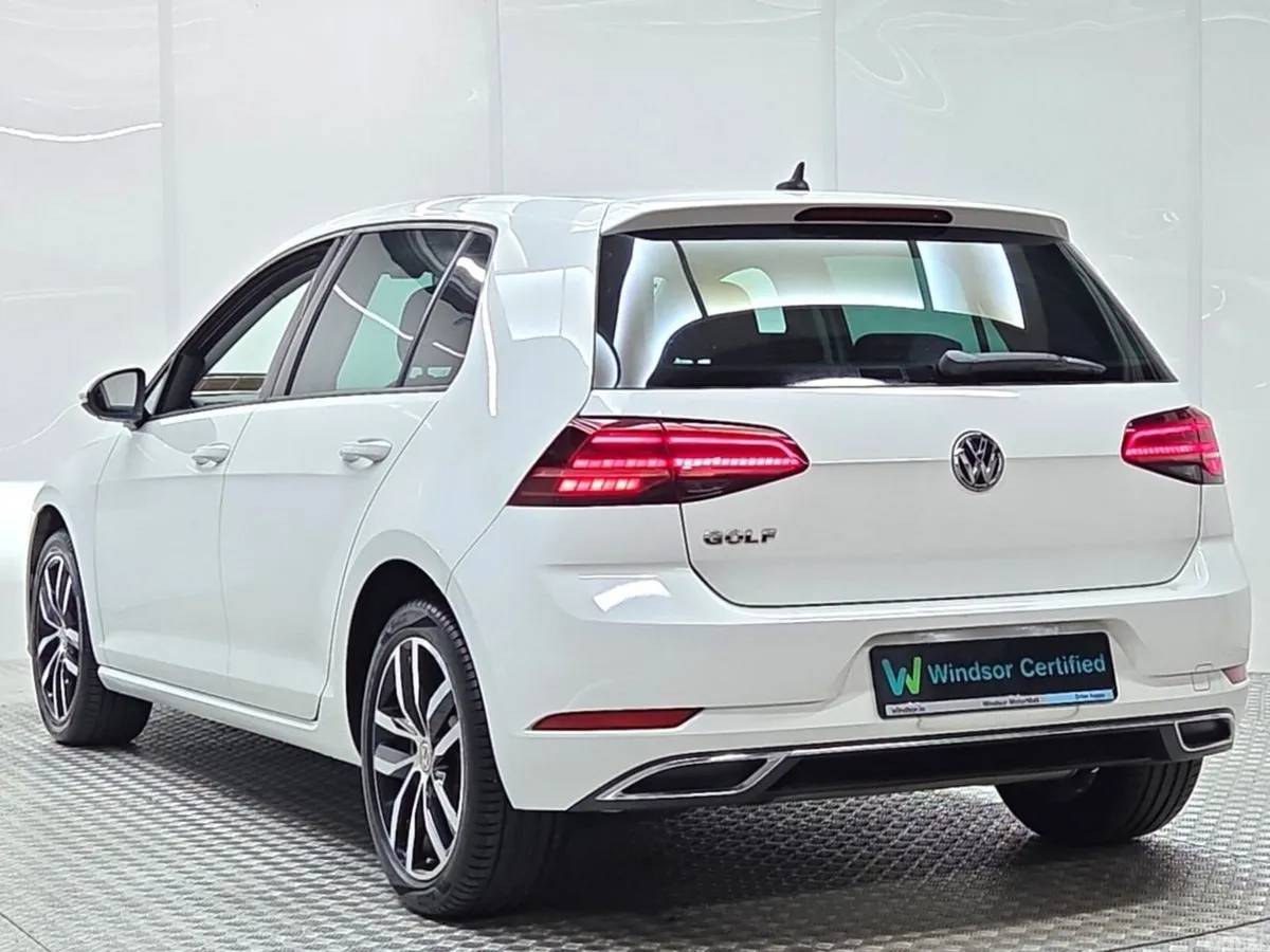 Volkswagen Golf Hatchback, Petrol, 2019, White