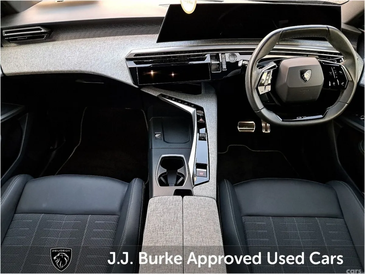 Peugeot 5008 SUV, Petrol Hybrid, 2026, Black