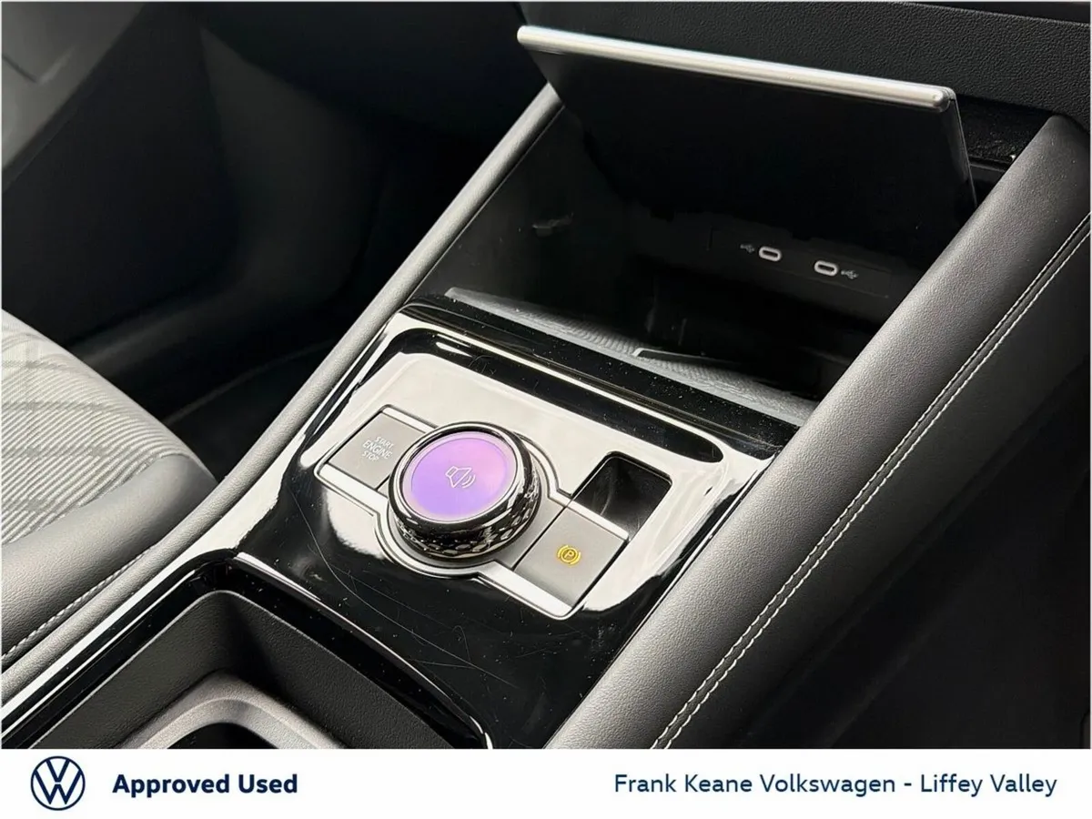 Volkswagen Tayron SUV, Petrol Plug-in Hybrid, 2026, Grey