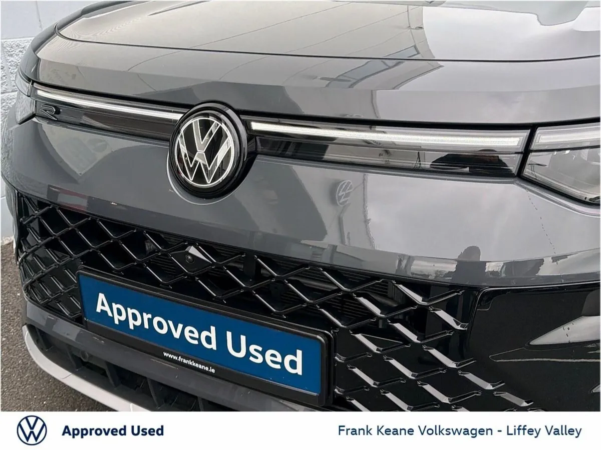 Volkswagen Tayron SUV, Petrol Plug-in Hybrid, 2026, Grey