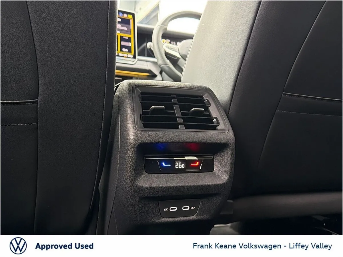 Volkswagen Tayron SUV, Petrol Plug-in Hybrid, 2026, Grey