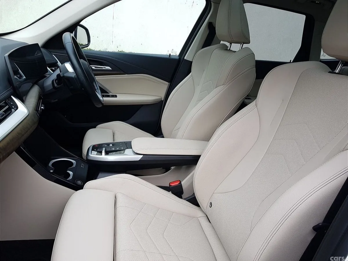 BMW iX1 SUV, Electric, 2023, White