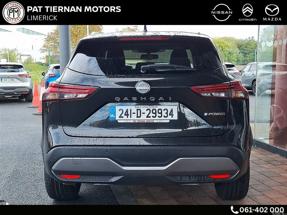 Nissan Qashqai MPV, Petrol, 2024, Black