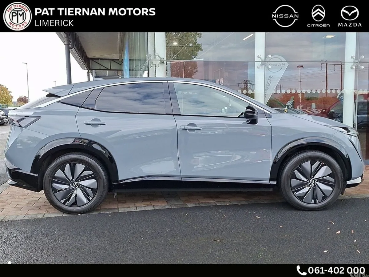Nissan Ariya MPV, Electric, 2026, Grey