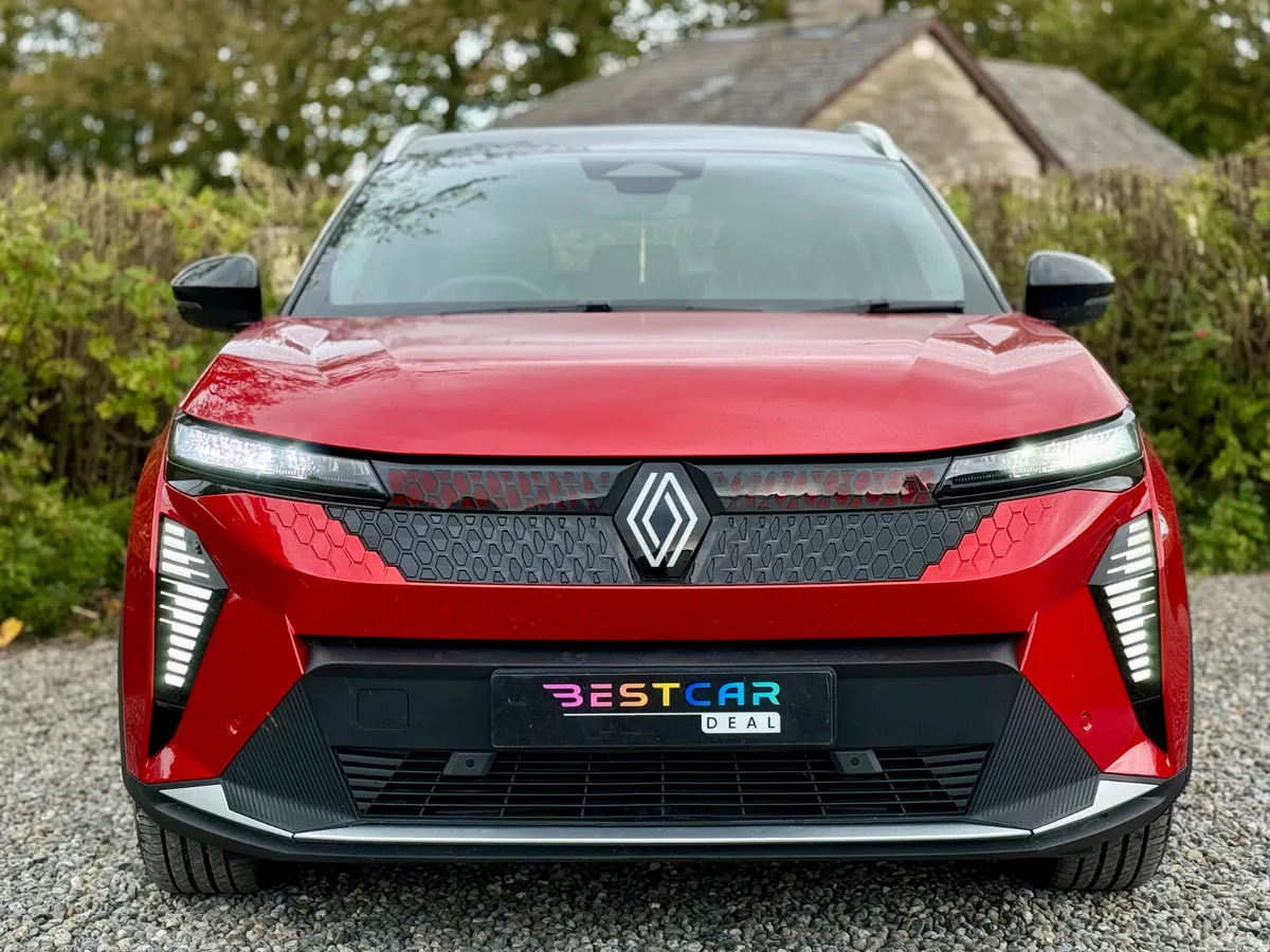 Renault Scenic MPV, Electric, 2024, Red