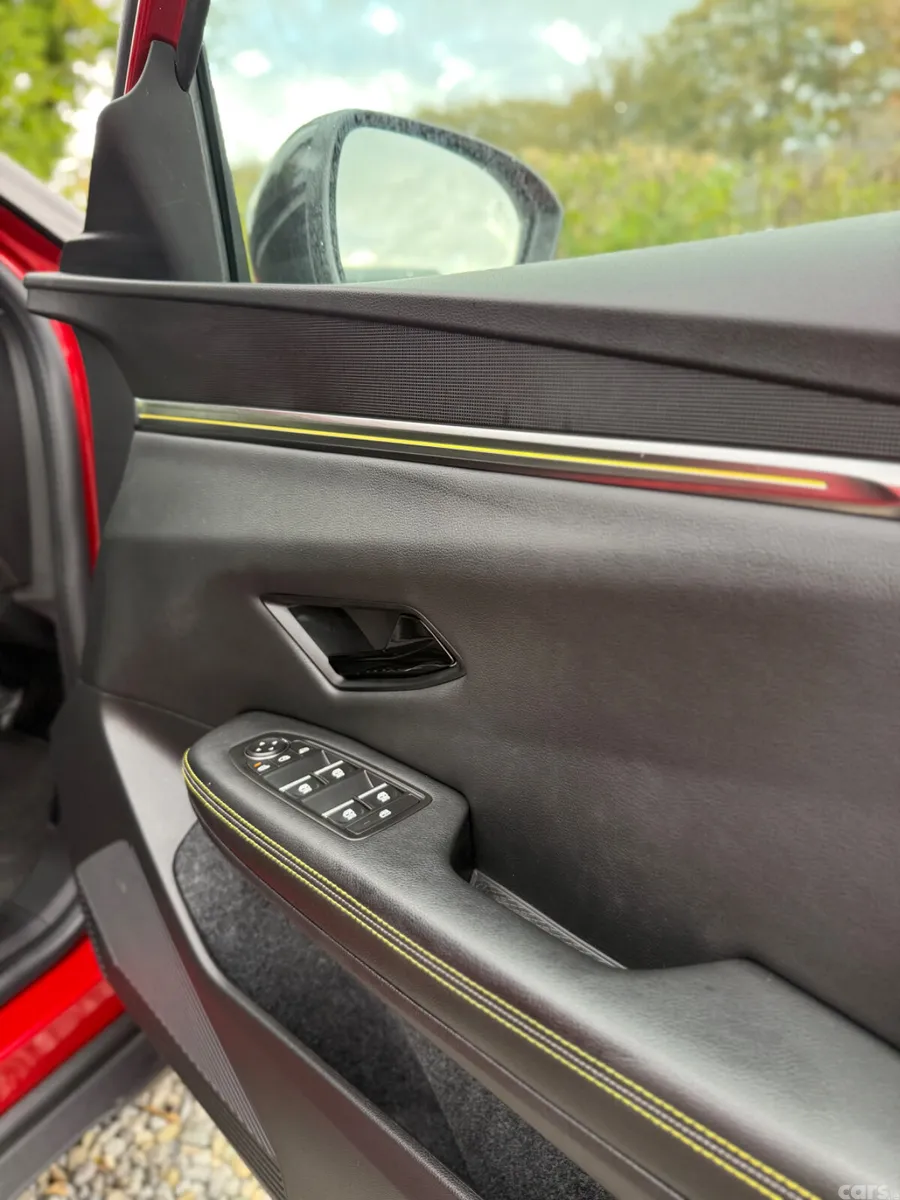 Renault Scenic MPV, Electric, 2024, Red