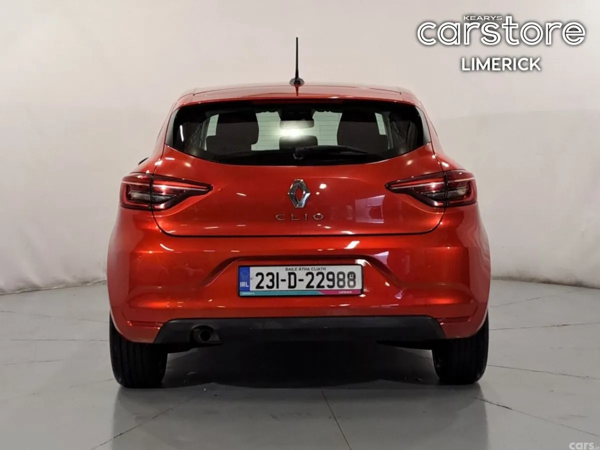 Renault Clio Hatchback, Petrol, 2023, Red