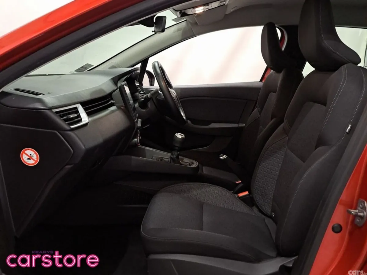 Renault Clio Hatchback, Petrol, 2023, Red