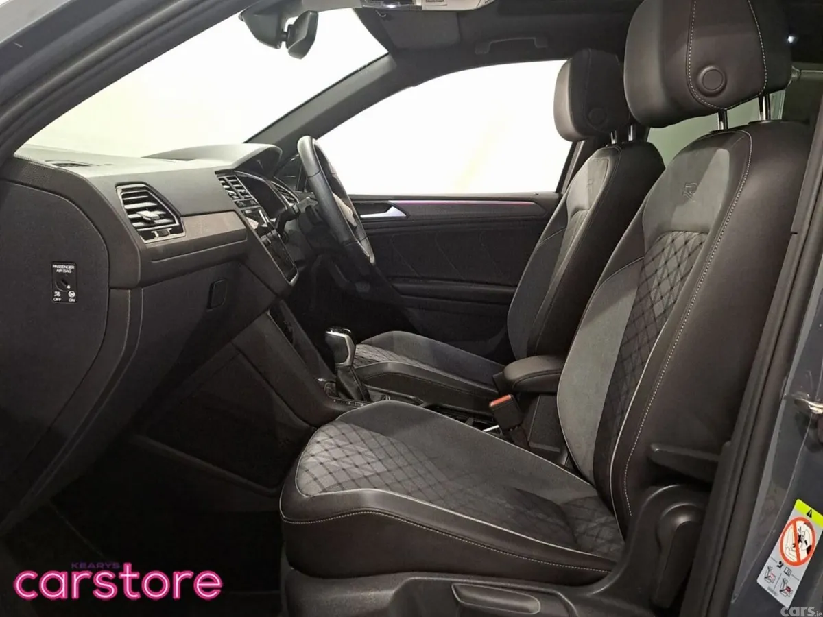 Volkswagen Tiguan SUV, Petrol Hybrid, 2024, Grey