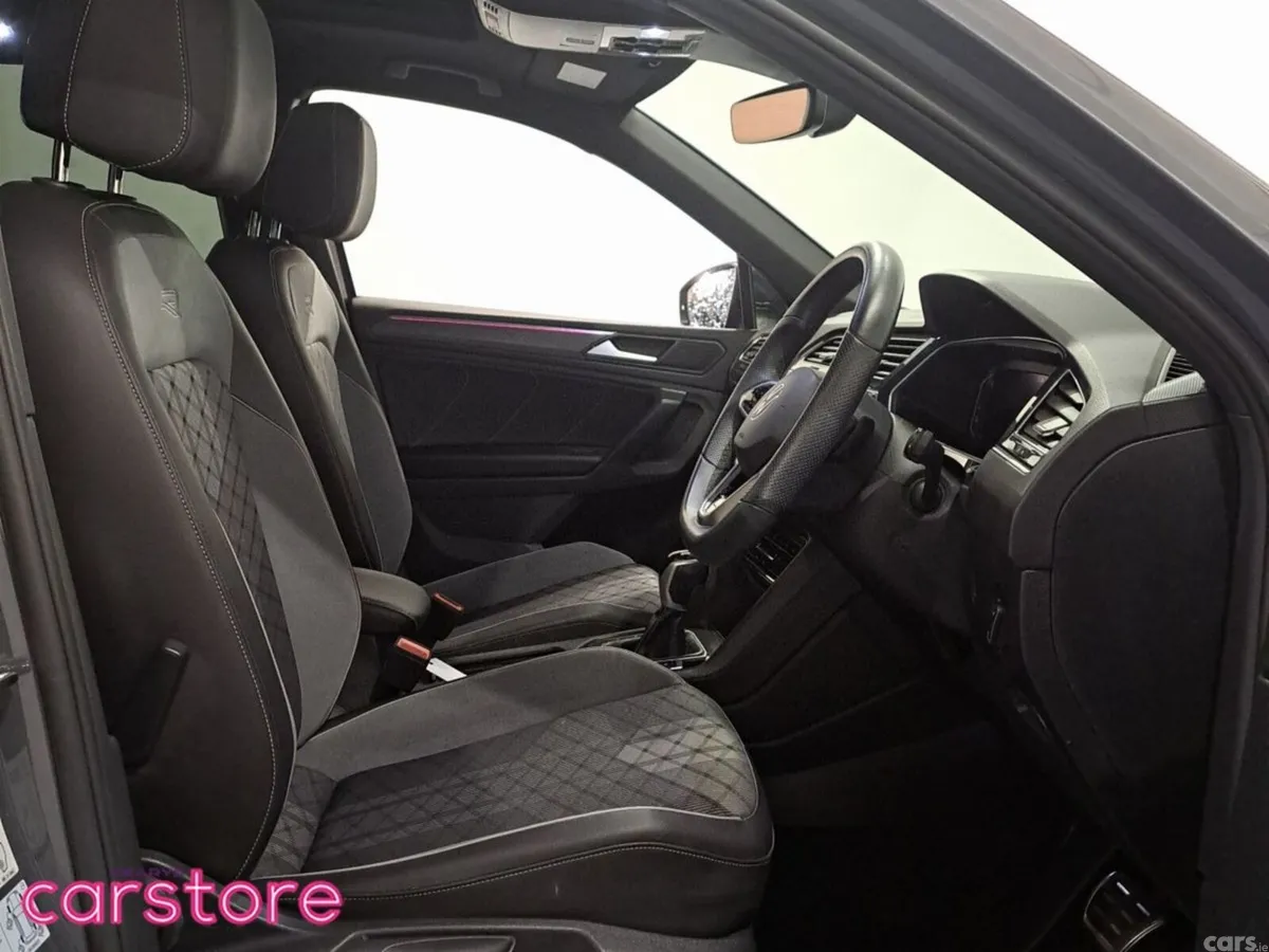 Volkswagen Tiguan SUV, Petrol Hybrid, 2024, Grey