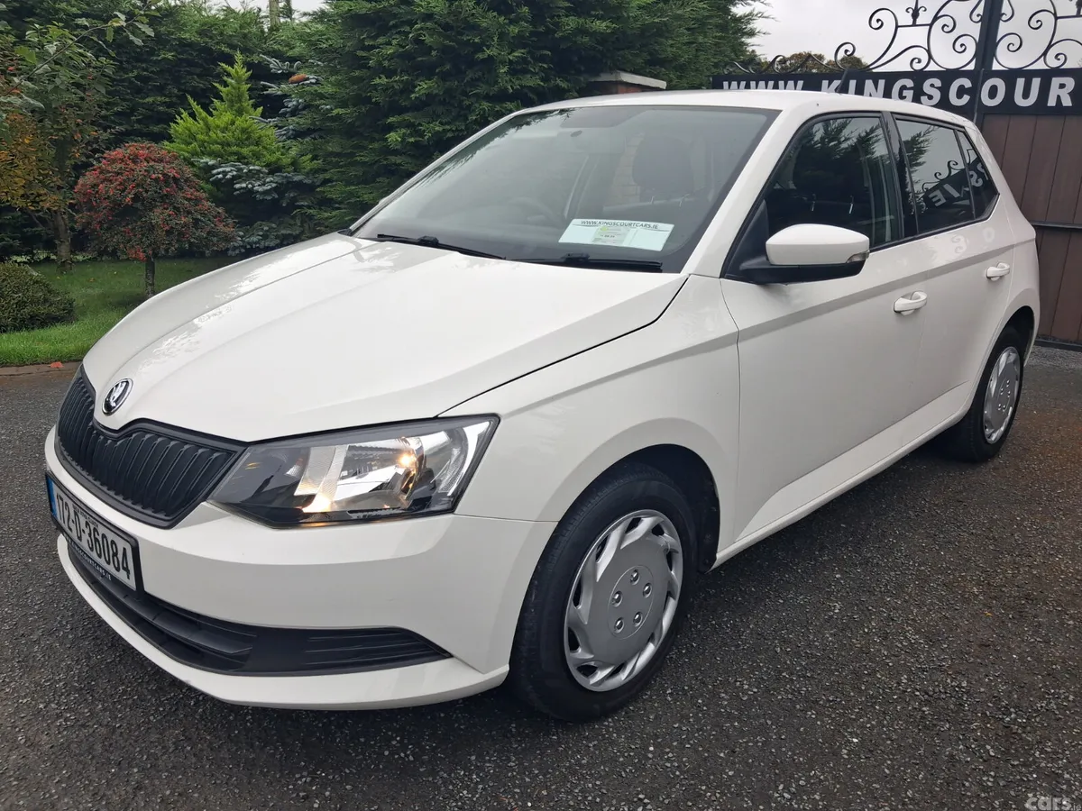 Skoda Fabia Hatchback, Petrol, 2017, White