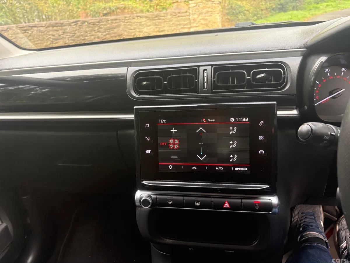 Citroen C3 Hatchback, Petrol, 2017, Grey